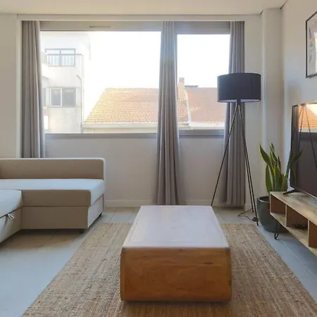 Marques Deluxe 3 & 4 Apartment *