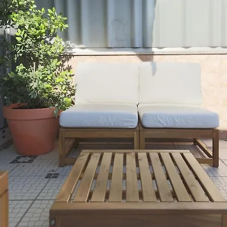 Apartment Marques Deluxe 3 & 4 *