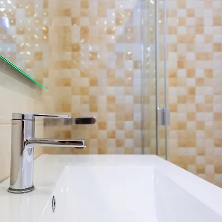 Marques Deluxe 3 & 4 * Porto