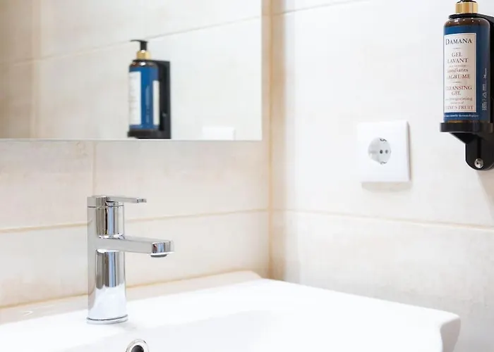 Apartament Marques Deluxe 3 & 4 *